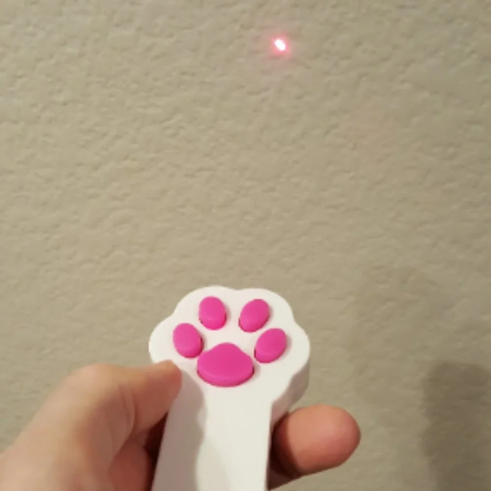 BAREFOOTPETS(tm) NEW! Kitty Laser Pointer WHITE